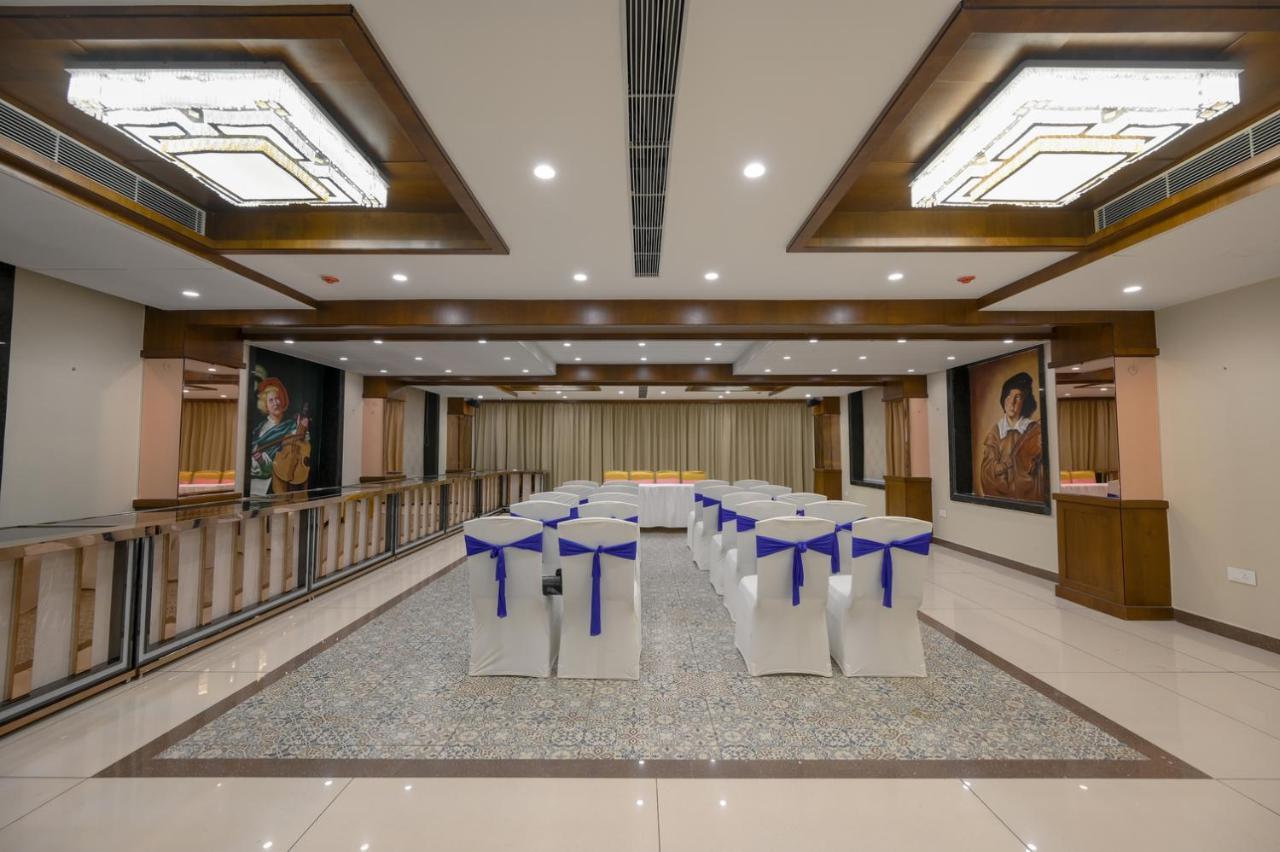 布巴内什瓦尔 The Shivalik酒店 外观 照片